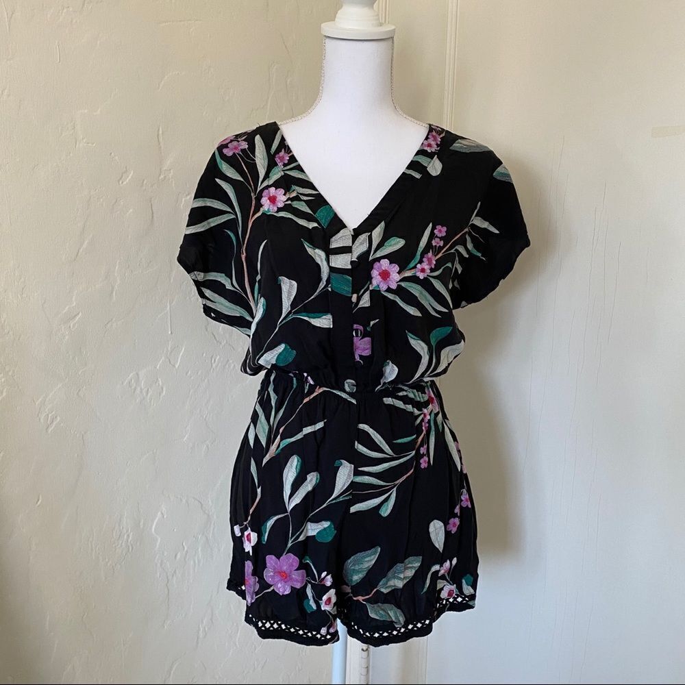 4/$20 Cotton On Floral Romper